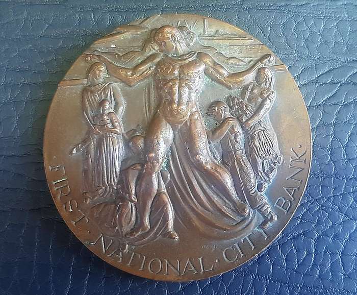 FIRST NATIONAL CITY BANK  HEAVY BRASS/COPPER COMMEMORATIVE MEDALLION (7.5CM)