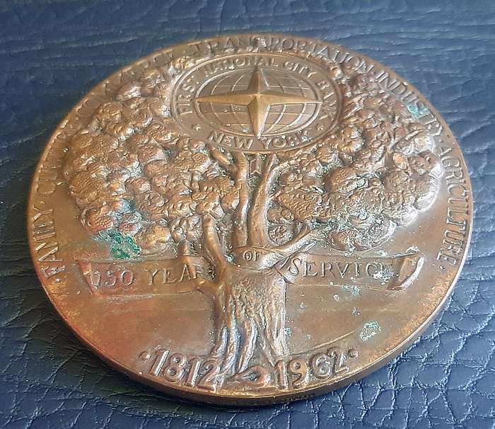 FIRST NATIONAL CITY BANK  HEAVY BRASS/COPPER COMMEMORATIVE MEDALLION (7.5CM)