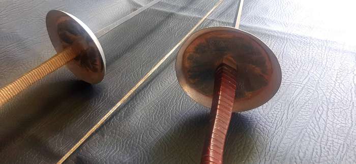 SET OF 3 VINTAGE LEON PAUL FENCING FOILS  109CM