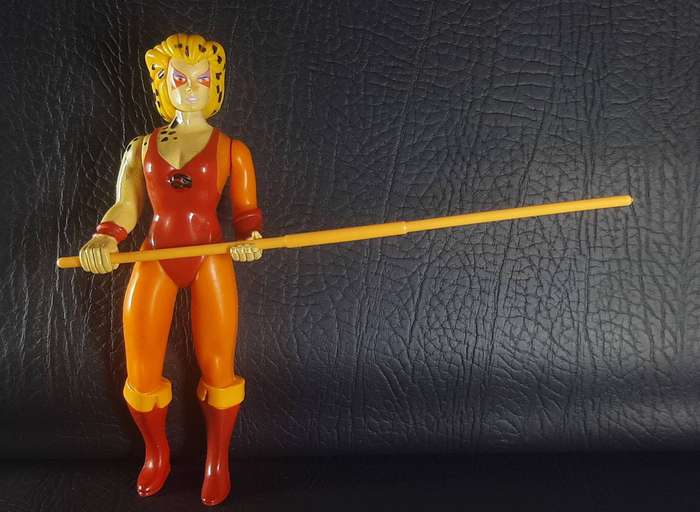 CHEETARA  SERIES ONE (1985)  THUNDERCATS SPEEDSTER WITH YELLOW STAFF  LJN