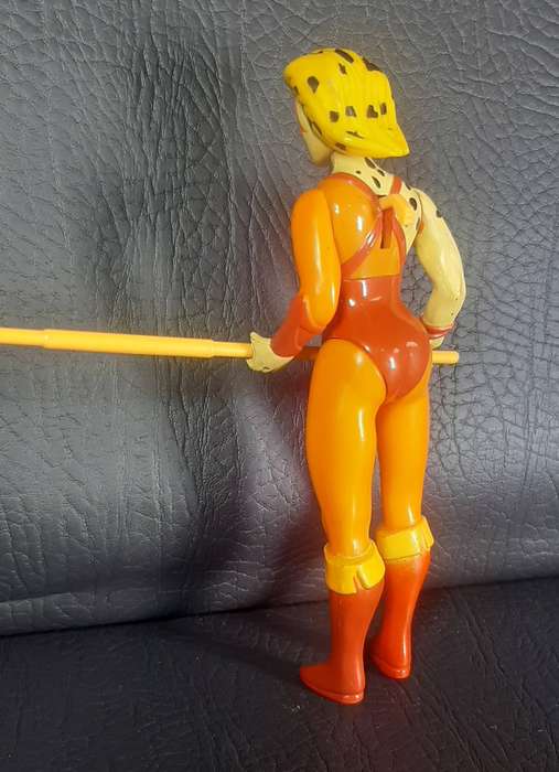 CHEETARA  SERIES ONE (1985)  THUNDERCATS SPEEDSTER WITH YELLOW STAFF  LJN