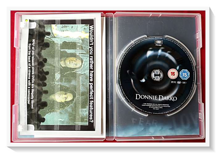 Donnie Darko - Cult Classic - Psychological Drama - Cover plus Disc in Excellent Condition