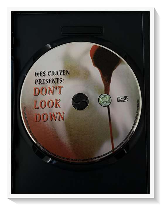 Wes Cravens Dont Look Down - Classic Horror Film - Condition Very Good ***