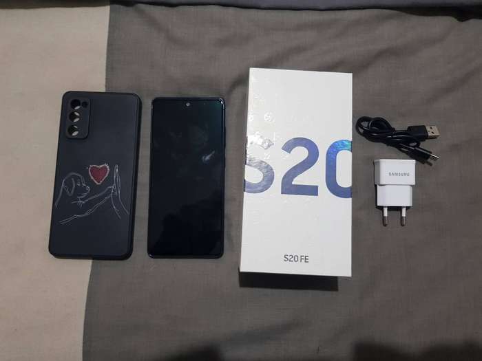 Samsung S20 FE 1`28GB