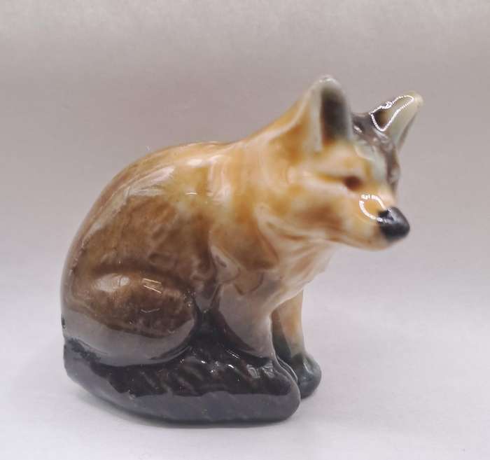 Wade England Ceramic Fox.