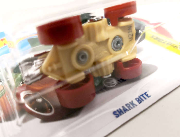 2025 Hot Wheels Shark Bite - TREASURE HUNT