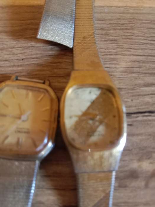 Ladies vintage lot watches as is