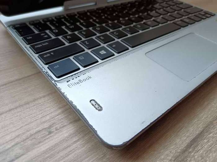 HP revolve 810