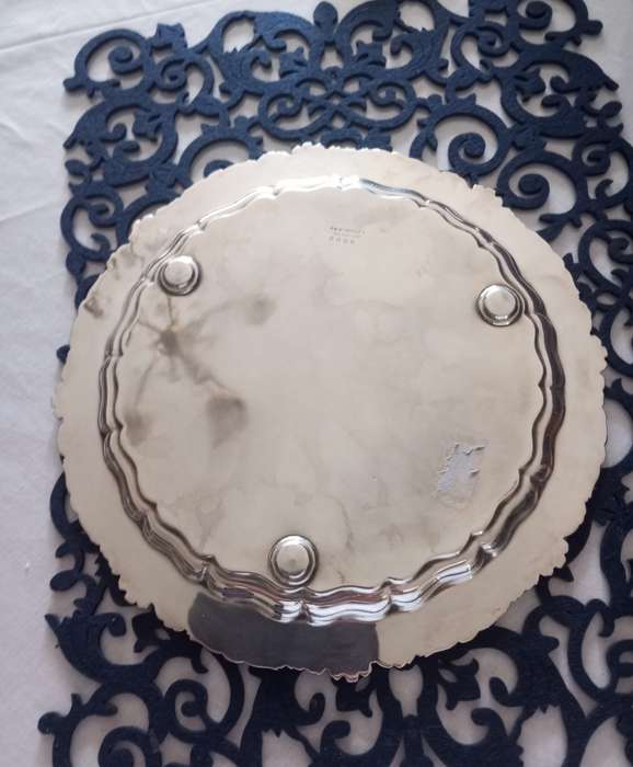 A fine silver plate tray vintage