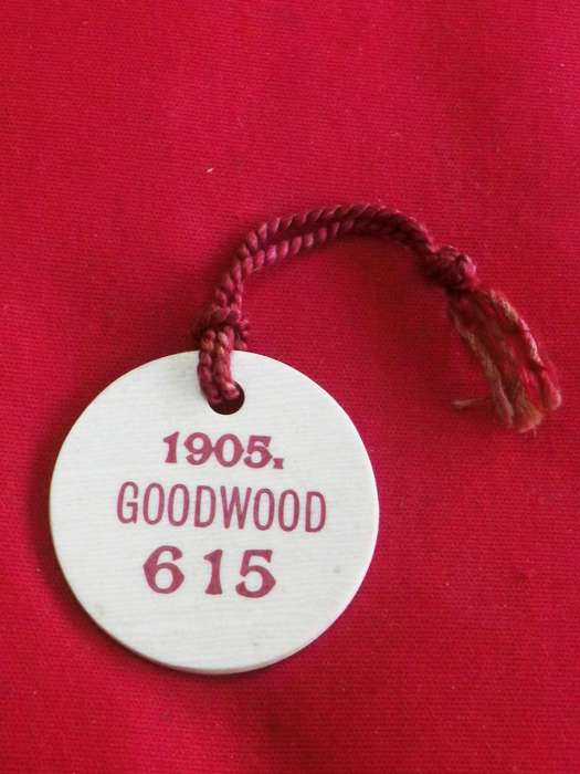 TURF CLUB BADGE - 1905  GOODWOOD  UK  - NUMBER 615 -  WITH ORIGINAL CORD       (11)