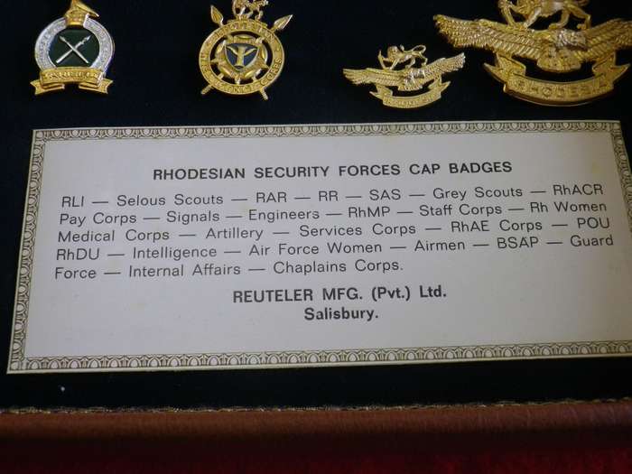 RHODESIAN ARMED FORCES - REUTELER BADGE SET - ALL ORIGINAL - GOOD CONDITION     (208)