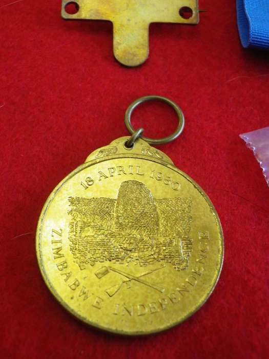 RHODESIAN FULL SIZE GENERAL SERVICE MEDAL (RhGSM) + Z.I.M TO 25166 S/R D.W.WRIGHT -UNRESEARCHED (222