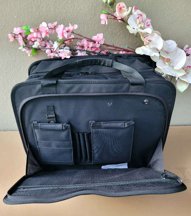ORIGINAL... Good -Used CELLINI PILOT BAG-With Brand New Numeric Suit Case Lock/Zip-Concealed Handle