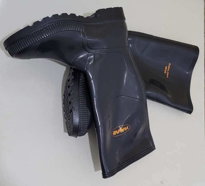 Weyne Size 9 Gum Boots