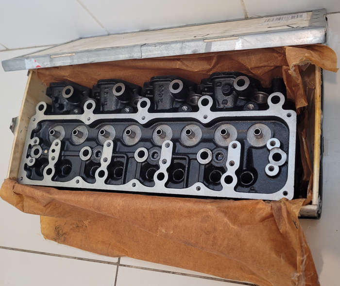 Nissan 2.7 Bare Cylinder Head (TD27) for Nissan Hardbody Cabstar, Pathfinder, Terrano, Mistral Etc