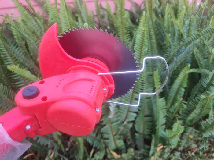 24v, 800w Lithium Battery-Operated, Extendable Brush Cutter (As Used, Factory Display Item)