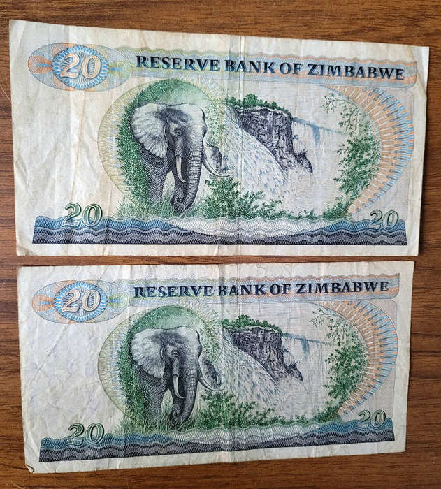 JOB LOT 1979-1994... 5x RHODESIA/ZIMBABWE Bank Notes (Lot). Bid Per Lot) Selling As Pictured...