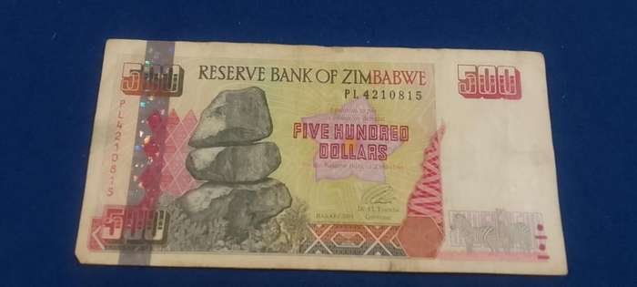 BANK OF ZIMBABWE FIVE HUNDRED DOLLARS -  CIRCULATED CONDITION - 2001 - 2 NOTES