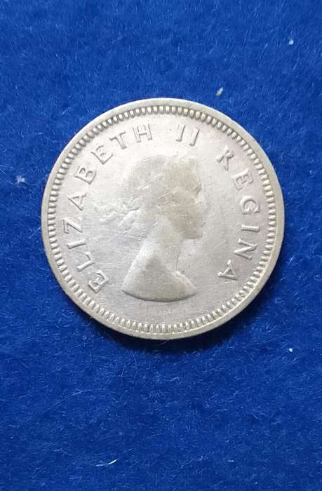 1953 South Africa Three Pence (3D) silver coin - circulated