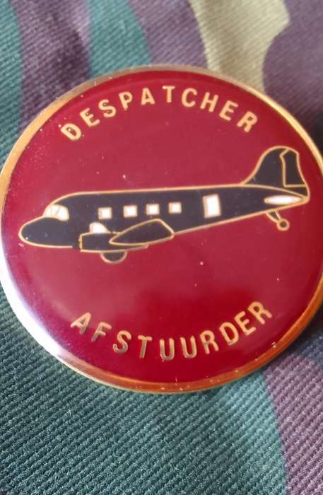 SADF/  SA ARMY 44 PARACHUTE BRIGADE PARATROOP DESPATCHER SHOULDER FLASH