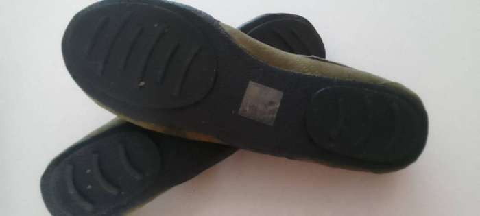 Ladies shoes  X-over sport Olive green slip on (size 8)