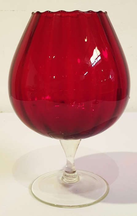 Stunning Italian Empoli ruby glass Como footed Goblet Vase