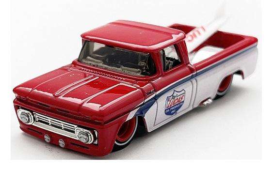 Hot Wheels Premium Set Oils Haulin Gas Tanker VW Kombi Chevy Pickup Datsun 620 Combat Medic