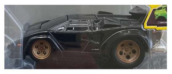 Maisto Muscle Machines Diecast Model Car Lamborghini Countach 1/64 scale