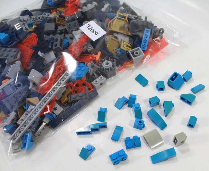 LEGO Nexo Knights 72004 - Tech Wizard Showdown