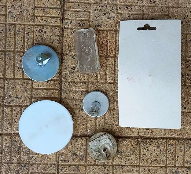 Lot of 6 old and new white reflectors