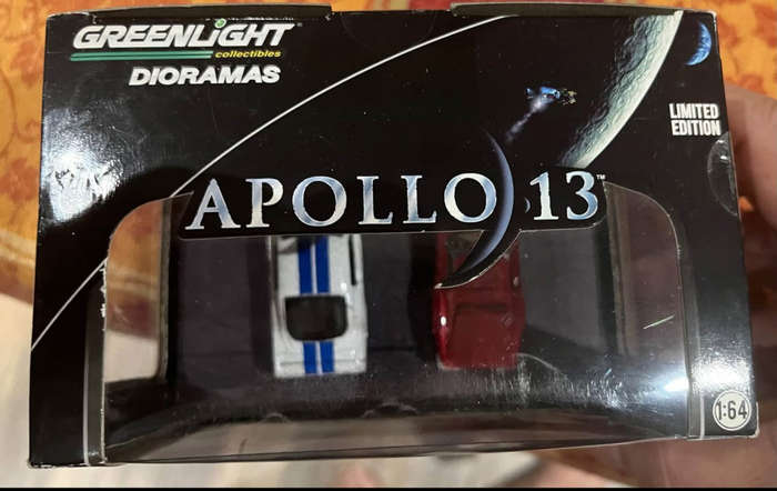 Greenlight Diorama Apollo 13 corvette mustang