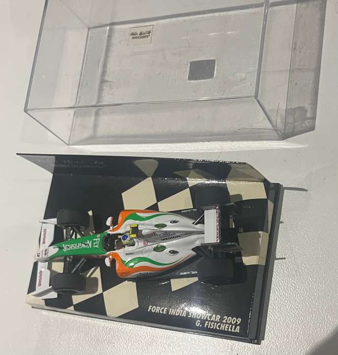 Minichamps 1/43 Force India Fisichella