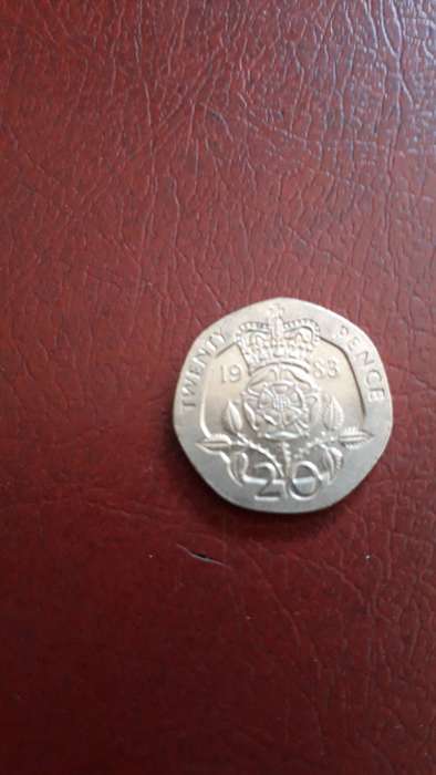 Great Britain  20 Pence 1983