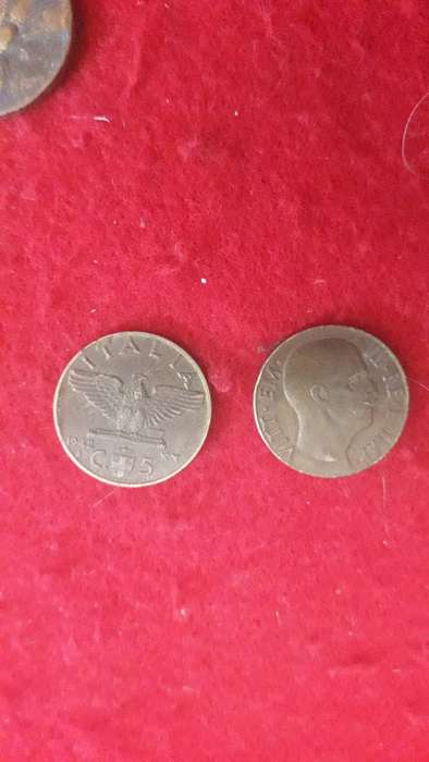 Italy  5 Centimes 1942