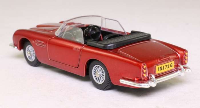 Aston Martin DB5 Vantage Convertible 1965/66 red-met 1/43 Dinky (110) NEW+boxed #6099 instant wheels