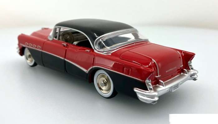 Buick Roadmaster-Riviera 4-door hardtop 1956 red+black 1/43 GFCC TOYS NEW+boxed #6114 instant wheels