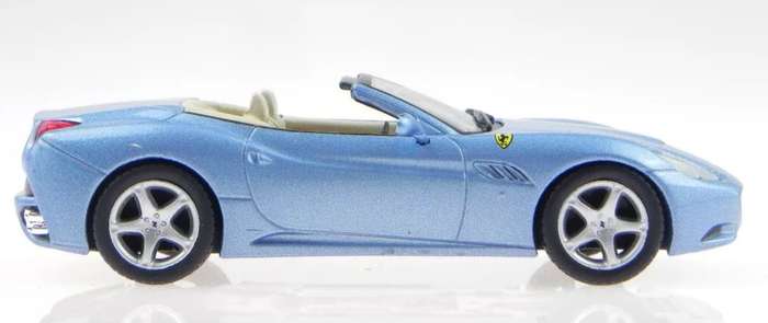 Ferrari 360 Spider 2008 lt.blue-met 1/43 IXO/Altaya NEWinBlister #6116 instant wheels