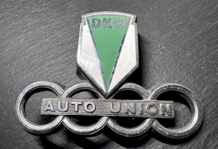 Auto Union DKW 1000S 1960 lt.grey 1/43 IXO/Altaya NEW+boxed #6120 instant wheels