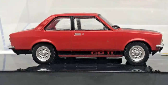 Chevrolet Chevette GP.II 1977 red/black 1/43 IXO/Altaya NEW+boxed #6130 instant wheels