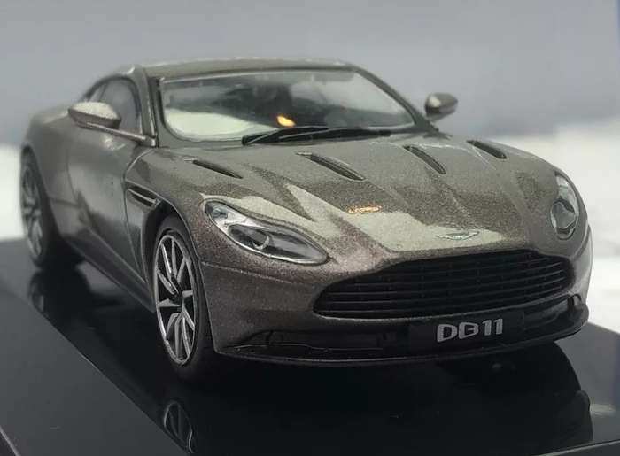 Aston Martin DB11 grey metallic 2016 1/43 IXO/Altaya NEW+boxed #6160 instant wheels