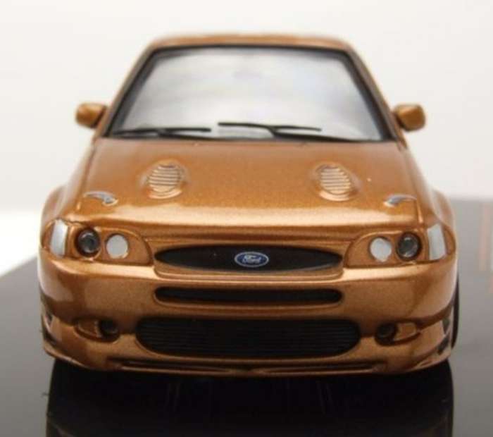 Ford Escort RS Cosworth Custom 1992 lt.brown-met 1/43 IXO NEW+boxed #6183 instant wheels