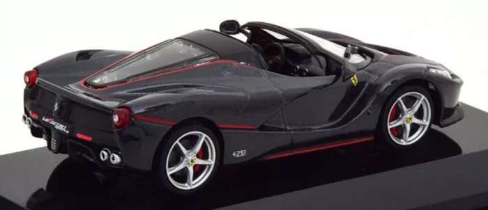 Ferrari LaFerrari Aperta 2016 black-metallic 1/43 Altaya/IXO #6208 instant wheels