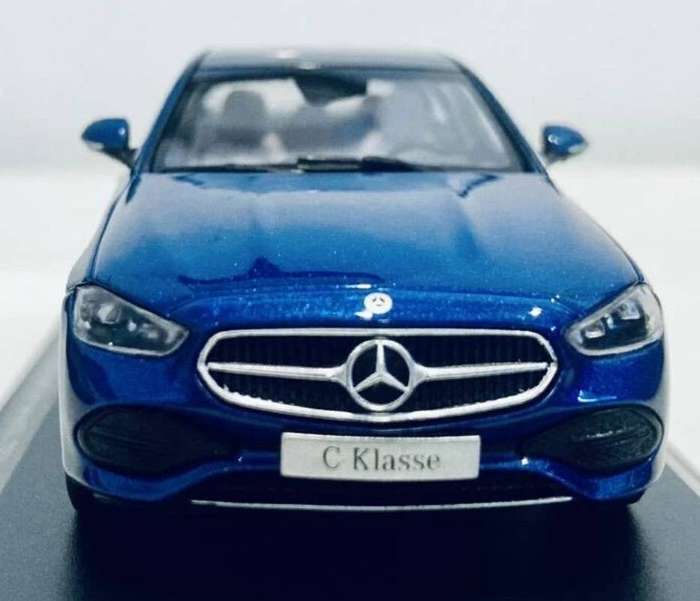 Mercedes-Benz C class (W206) 2021 Spectral Blue 1:43 Herpa NEW+boxed #6220 instant wheels