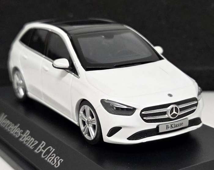 Mercedes-Benz B-class (W247) 2018 Polar White 1:43 Herpa NEW+boxed #6223 instant wheels
