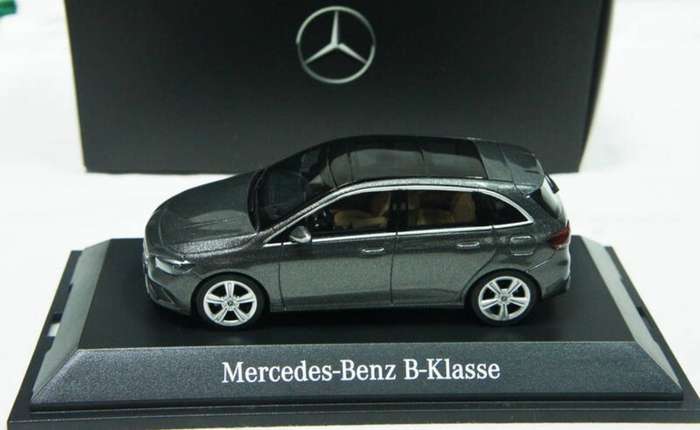 Mercedes-Benz B-class (W247) 2018 Mountain Grey-metallic 1:43 Herpa NEW+boxed #6224 instant wheels