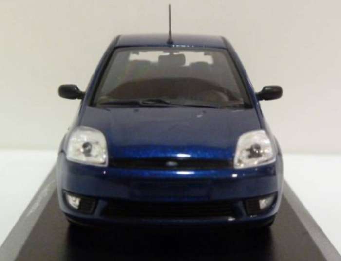 Ford Fiesta 2002 blue-met 1:43 Minichamps/Maxichamps NEW+boxed #6227 instant wheels