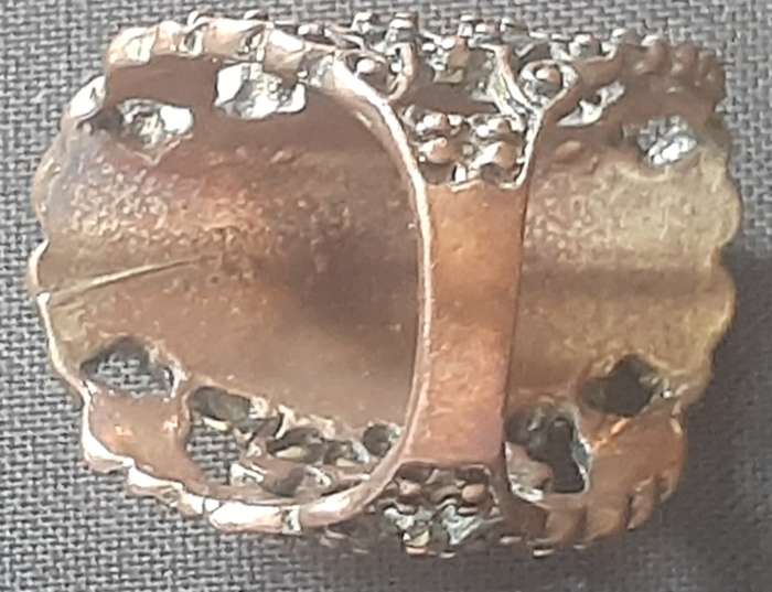 Jewellery Costume - Fashion Ring - Champagne Colour