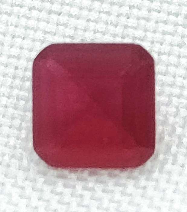 Lab created Ruby- cushion cut - 0.92 ct - certification optional - 17 of 17 gemstones
