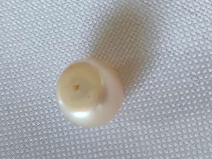 Pearl - 8 mm diameter - hole drilled for pendant - will make an impressive pendant