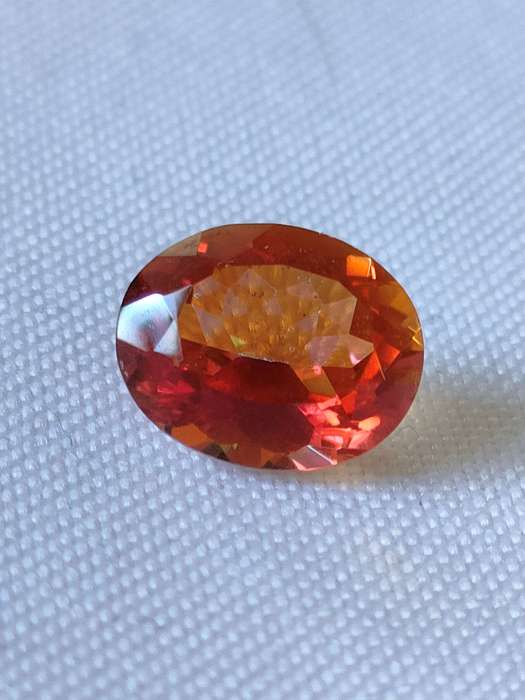 Azotic Topaz stone - 11x9 mm - naturally mined oval cut - large stone-top quality